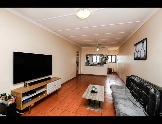 2 BEDROOM APARTMENT FOR SALE IN MORNINGSIDE